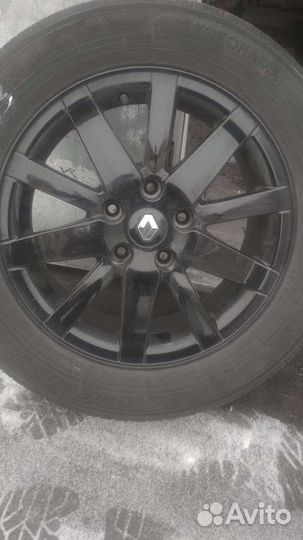 Оригинальные чёрные диски 205/60 R16