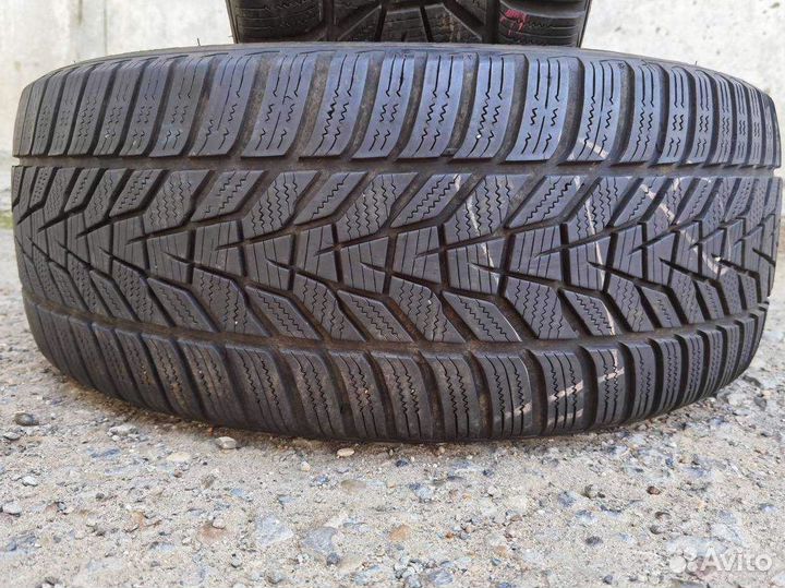 Hankook Winter I'Cept Evo 3 W330 235/45 R19 99V