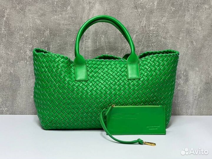 Сумка женская из кожи шоппер Bottega Veneta Cabat