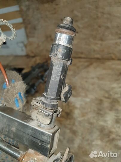 Топливная рампа GTC Opel Astra J 2010