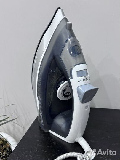 Утюг redmond