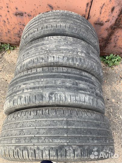 Continental ContiPremiumContact 5 225/60 R17 99