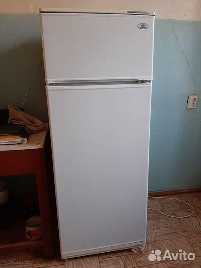 Холодильник Атлант б/у