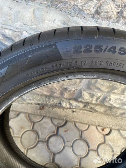 Continental ContiSportContact 5 225/45 R19 92W