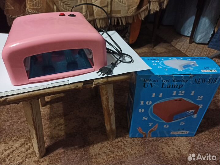 Ультрафиолетовая лампа для сушки ногтей