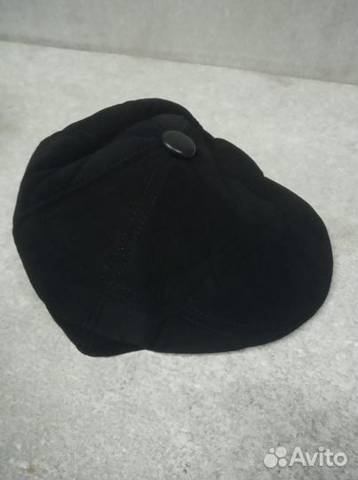 Кепка теплая (велюр) новая