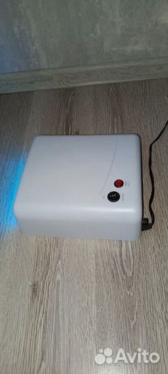 Уф лампа для ногтей