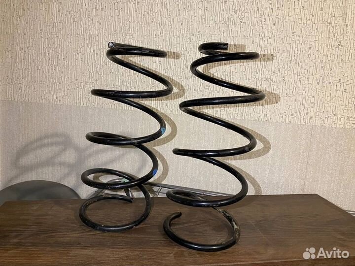 Пружина подвески nissan almera classic B-10 перед