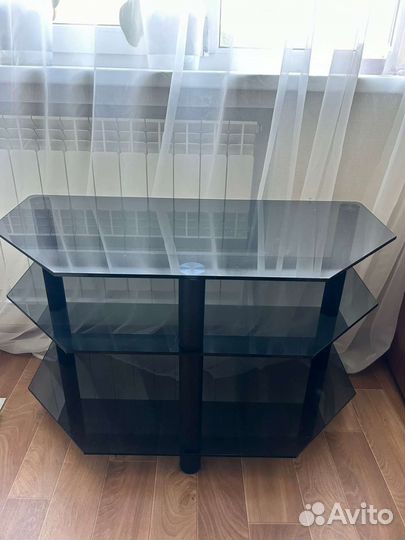 Тумба под тв стекло