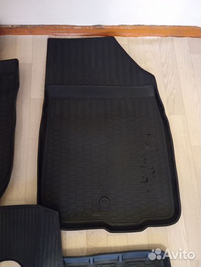 Эва коврики на Renault Duster