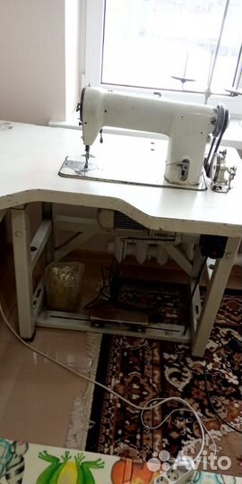 Швейная машинка