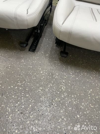 BMW G30 G32 сидения кожа