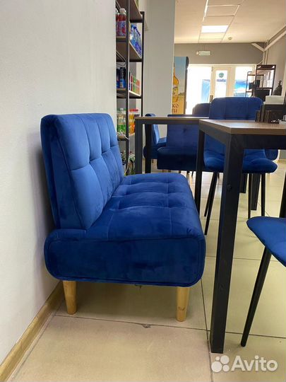 Диван для кафе