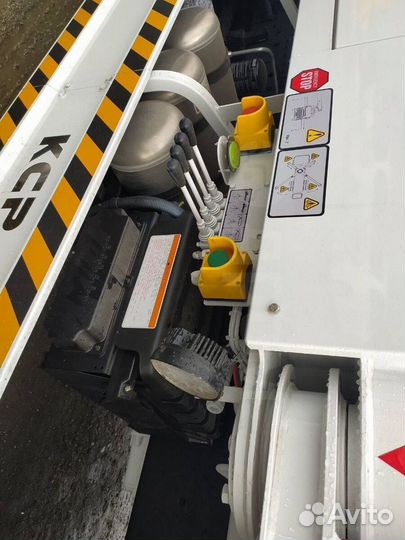 Автобетононасос Daewoo Novus, 2023