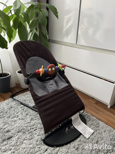 Шезлонг детский babybjorn