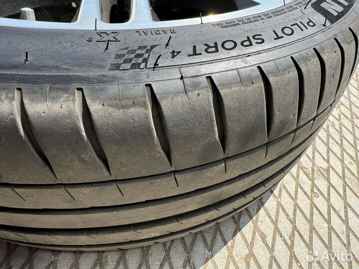 Колеса в сборе на бмв g30/g31 r19 Michelin