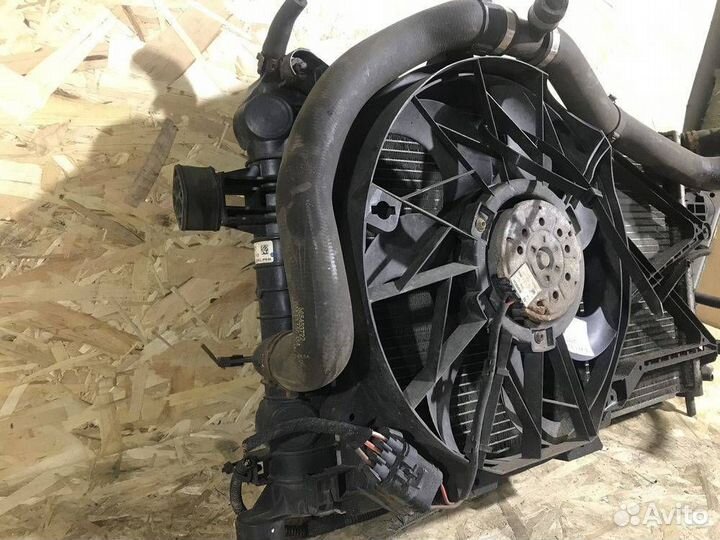 Кассета радиаторов 1.4 Opel Astra H 2006-2014 Р