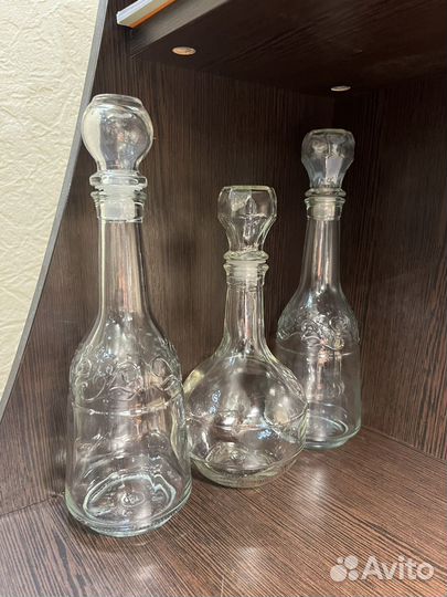 Графины стеклянные с пробкой