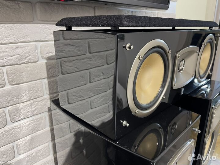Центральный канал Yamaha ns-c9900