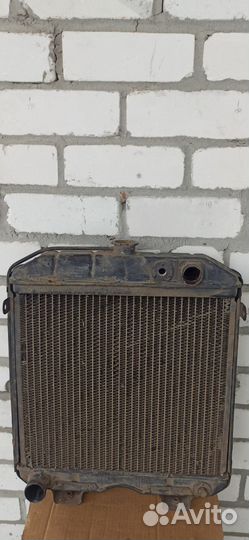 Радиатор охлаждения газ-21