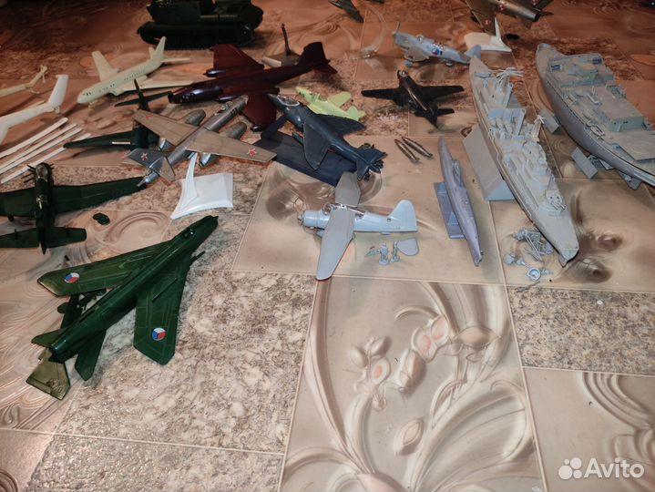 Самолет, вертолет, корабль, танк, пластик модели