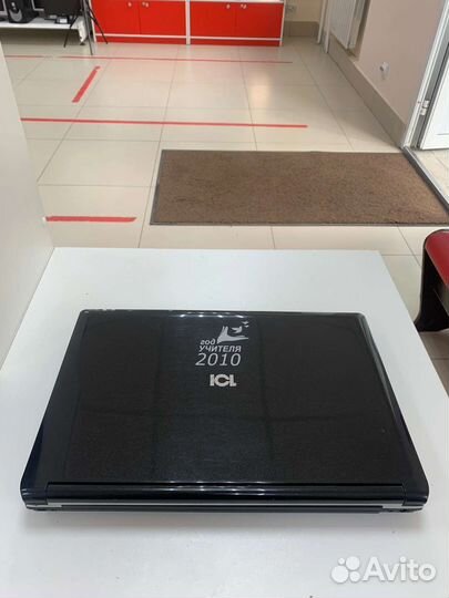 Ноутбук ICL (i3 M370 4*2,40GHz DDR3 4Gb,HDD 500Gb)