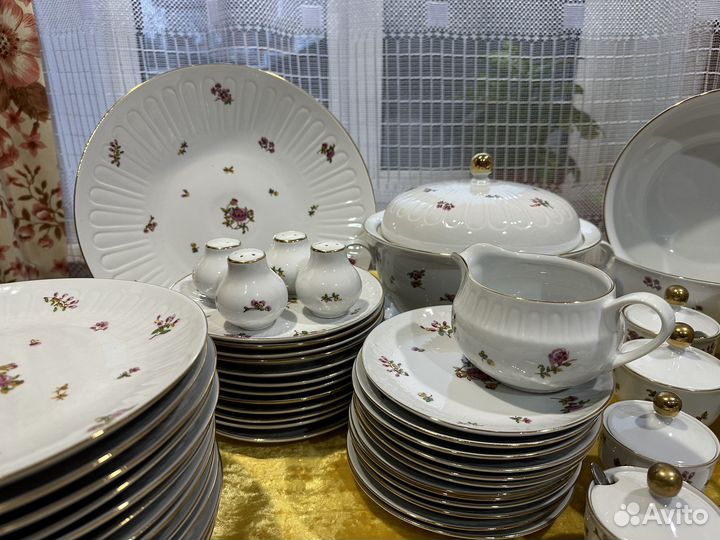 Сервиз столовый Henneberg Porzellan 12 персон