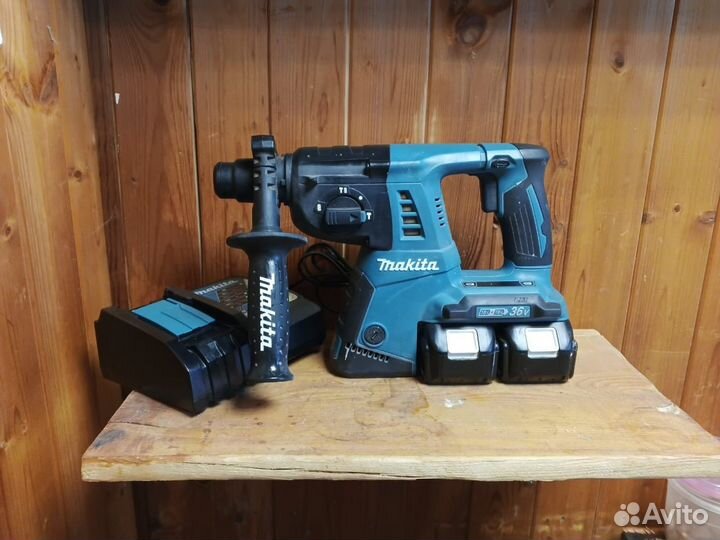 Аккумуляторная дрель makita