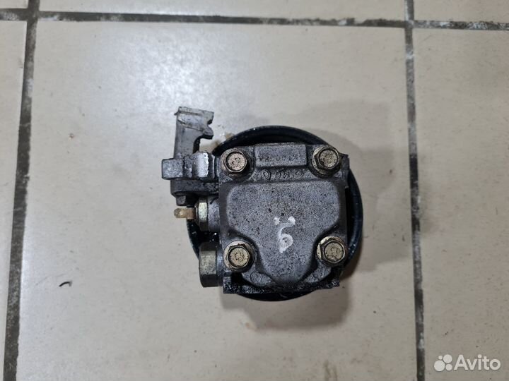 Насос гура Mazda 6 GG