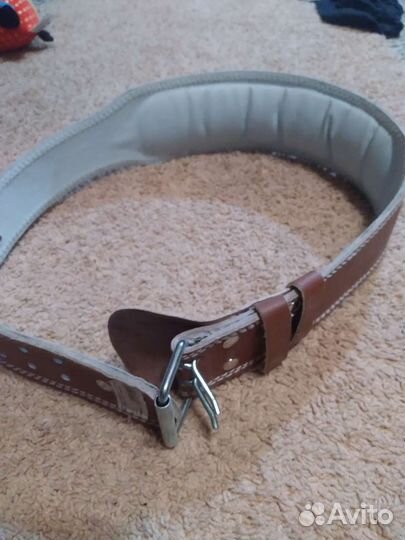 Атлетический пояс для пауэрлифтинга