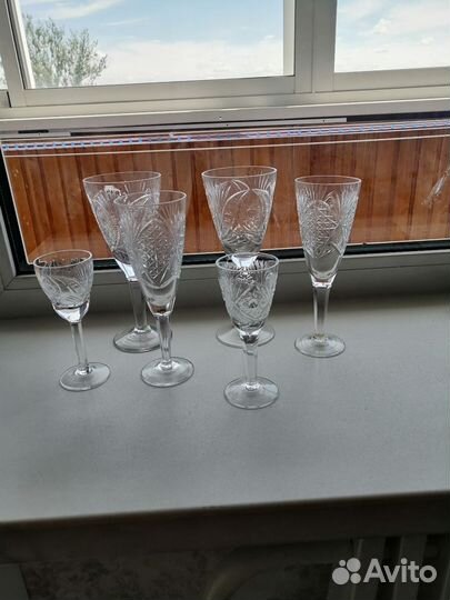 Рюмки, бокалы, фужеры из хрусталя