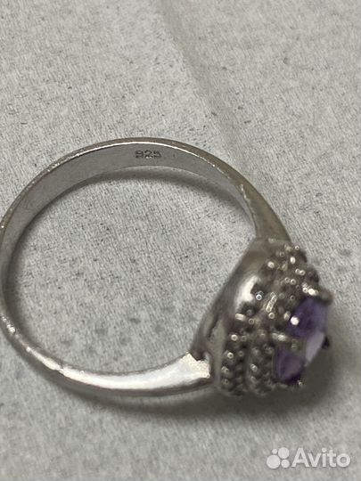 Серебряное кольцо