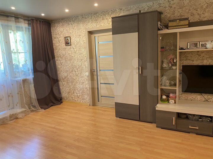 2-к. квартира, 45 м², 5/5 эт.