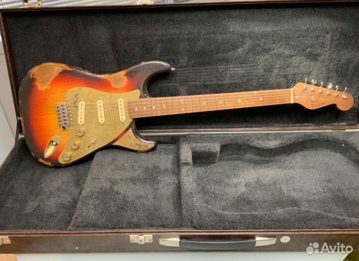 Гитара Paoletti