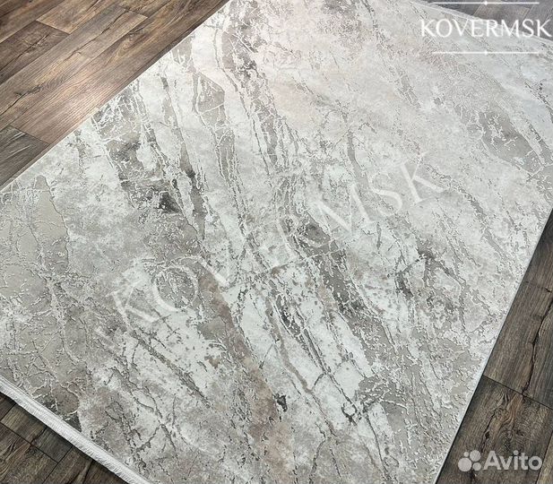 Ковер новый