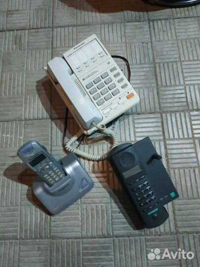 Телефон