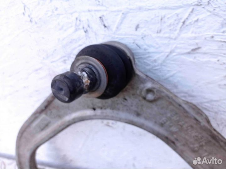 Рычаг передний правый верхний BMW X5 E70