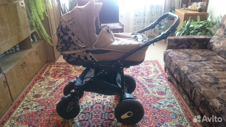 Продам коляску 2 в 1 quipolo