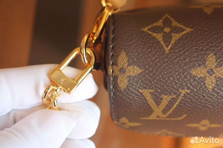 Сумка Louis Vuitton