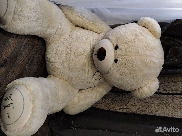 Плюшевый медведь