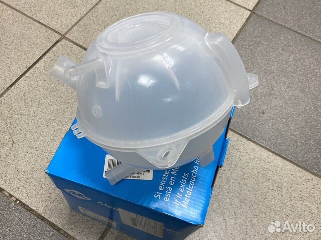 Расширительный бачок vw Golf 4 bora octavia A3