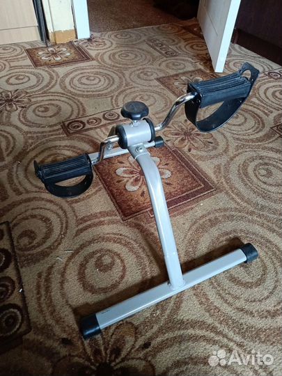 Мини-велотренажер