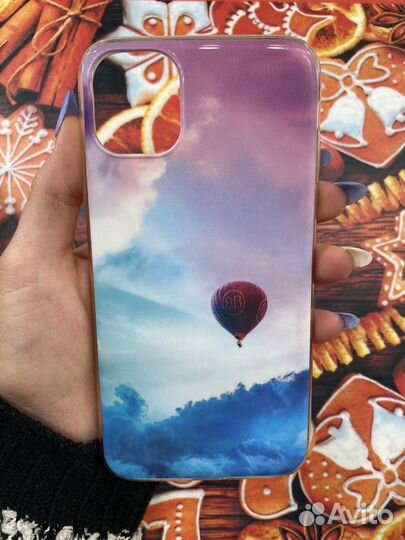 Чехол на iPhone 11