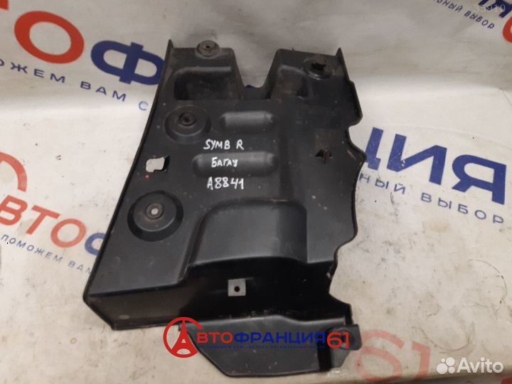 Пластик багажника, 8200035352 renault symbol, 3035