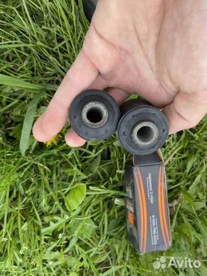 Шарниры рычагов подвески ваз