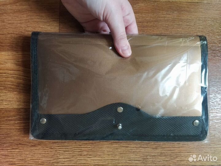 Визитница новая на 120 визиток