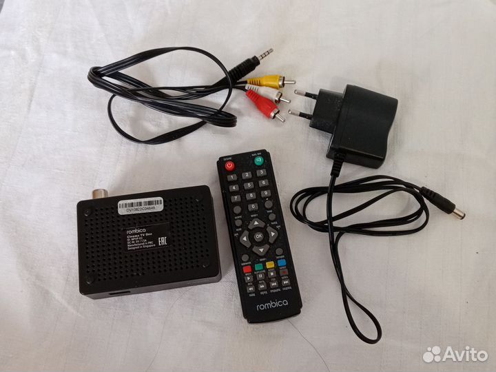 Приставка DVB-T2 Rombica tv One
