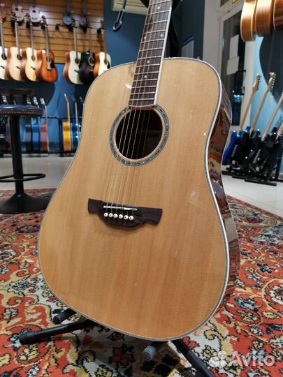 Акустическая гитара Crafter D8
