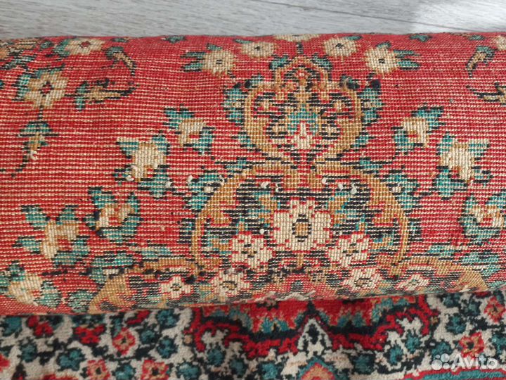 Ковер шерстяной