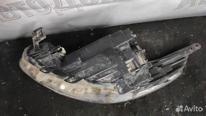 Фара передняя левая Hyundai Solaris 1